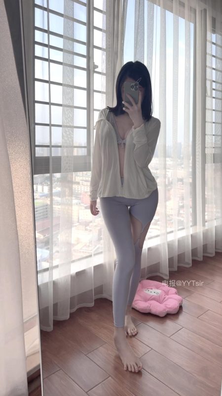 【在线看】抖音 是只小甜宠 铁粉空间 NO.001期 【20P】-秘岛微密圈秘语空间全网写真